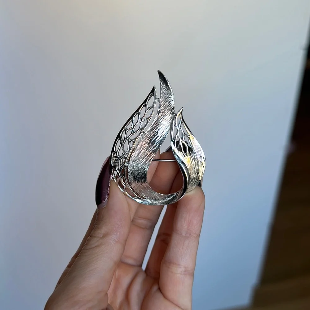 Vintage silver brooch
